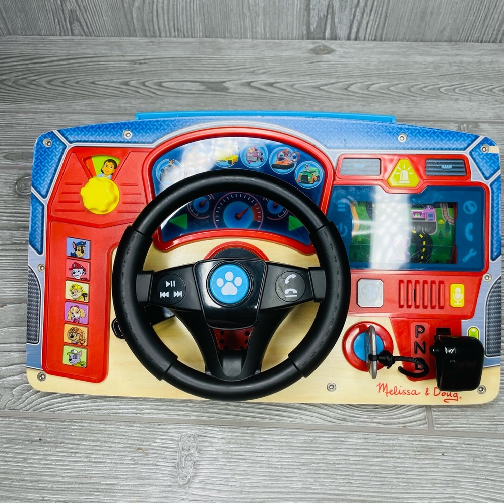 Melissa + Doug Paw Patrol Wood Dashboard Steering Wheel toy pretend play